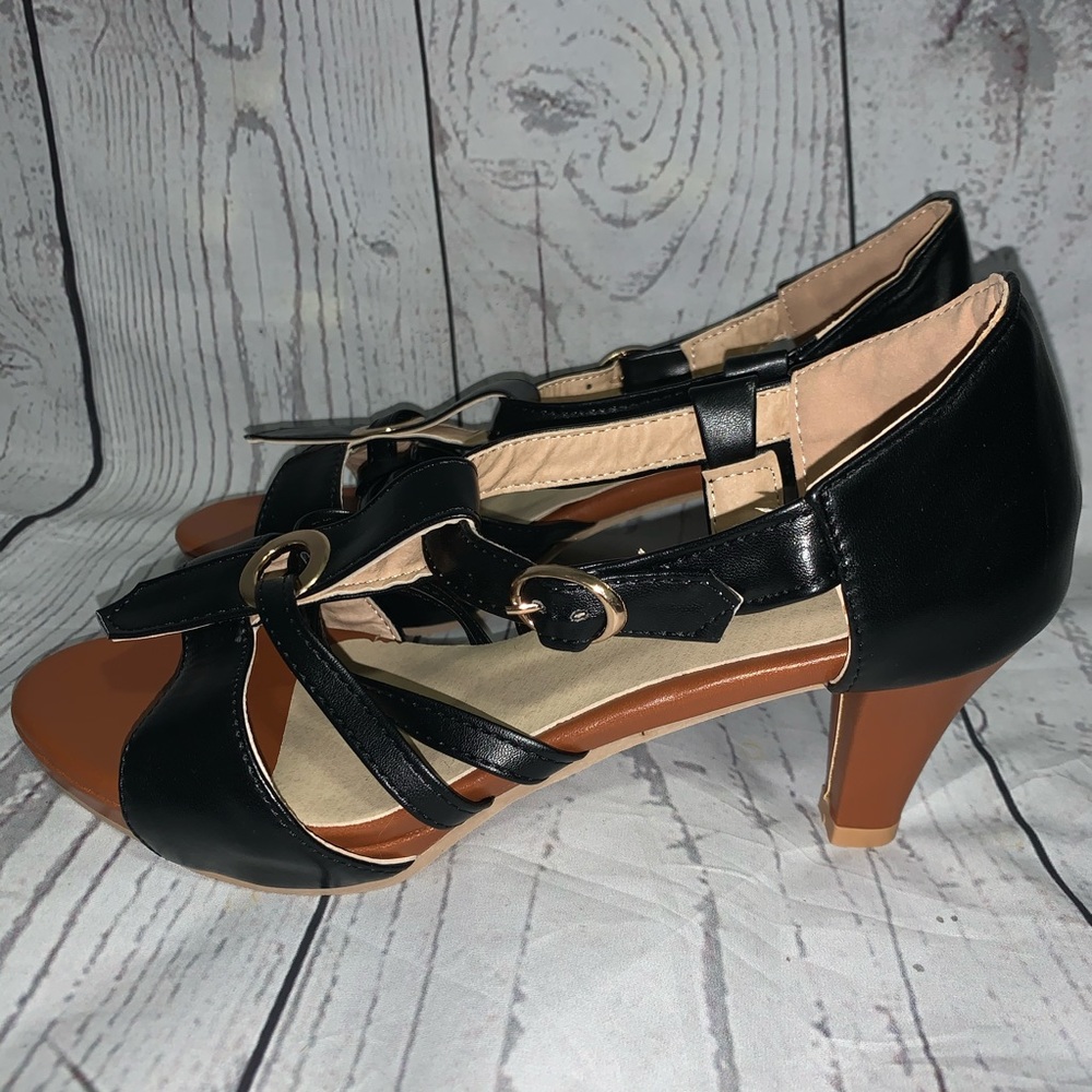 Woman’s Black Shoe